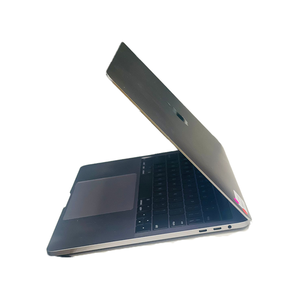 MacBook Pro - Image 5